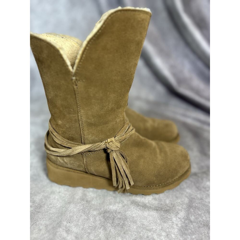 Bearpaw Womens Size 6 Suede Shearling Lined Tassel Winter Boots Tan EU 37 - Picture 5 of 7